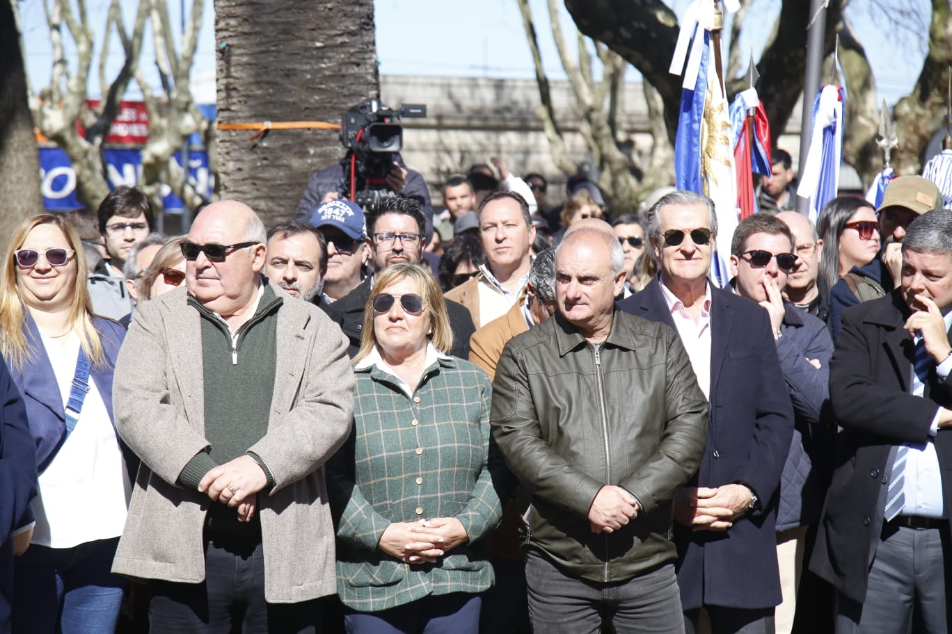 acto bicentenario independencia