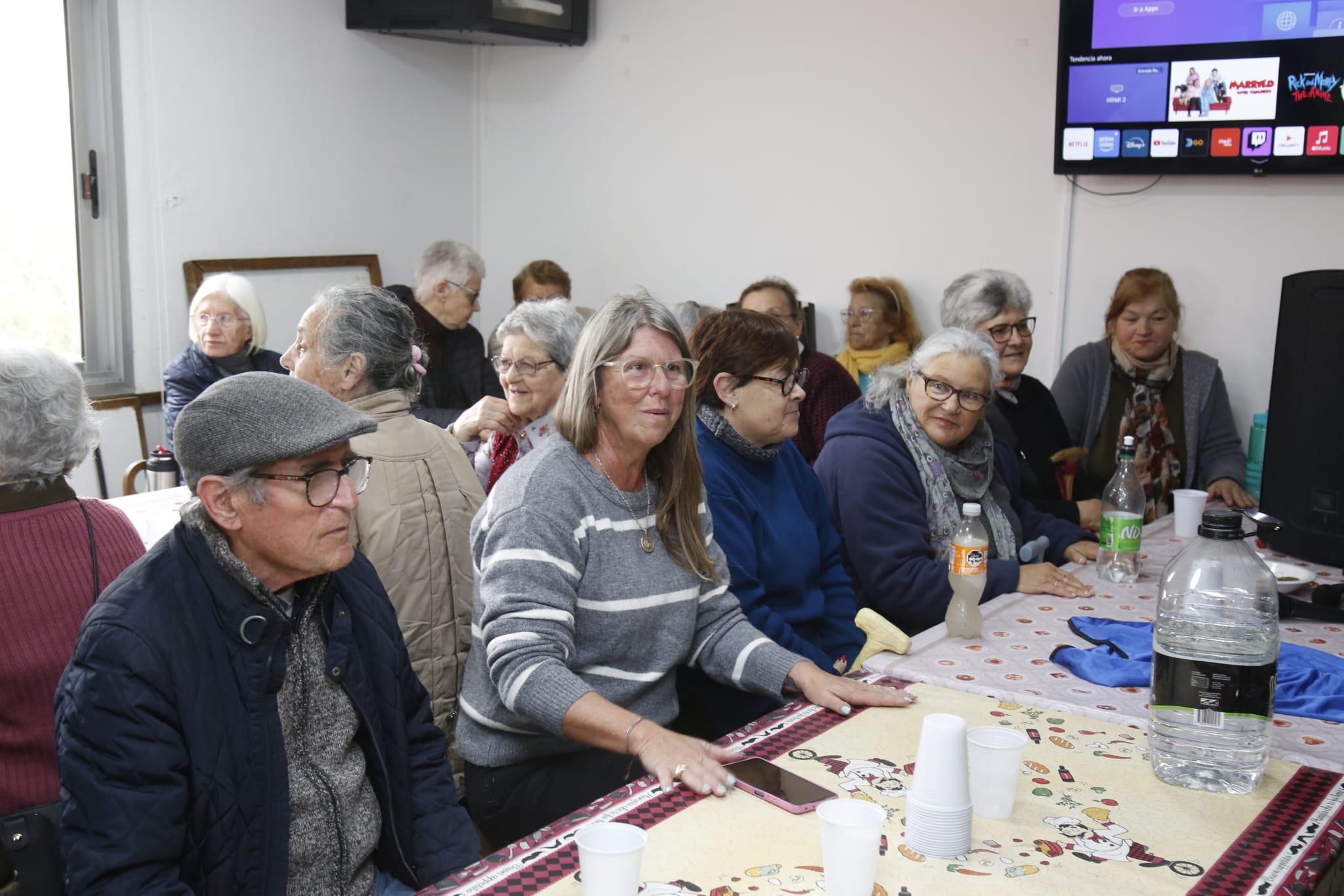 mes adulto mayor