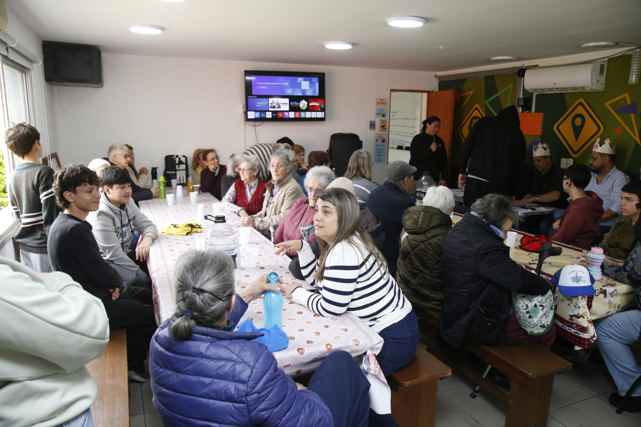 mes adulto mayor